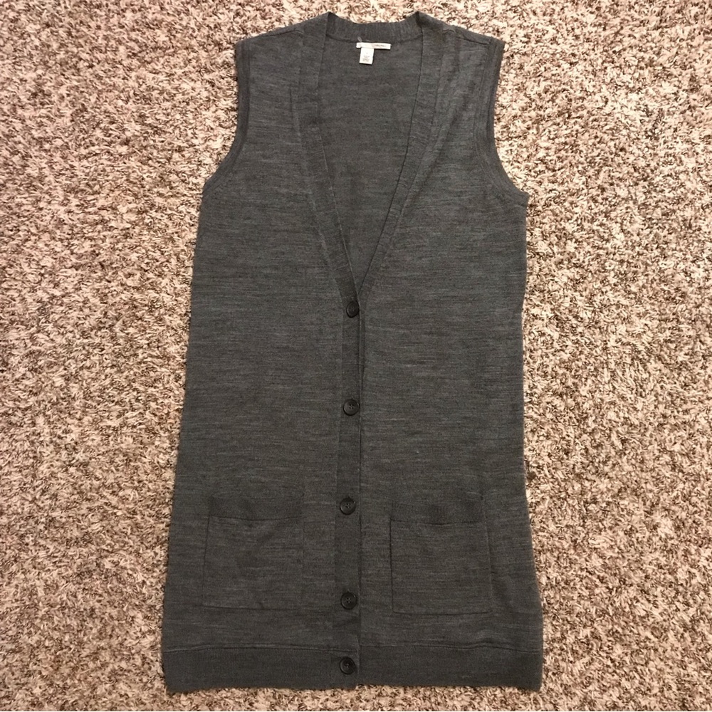 2/$30 Halogen Sleeveless Buttoned Cardigan